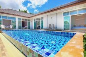 Pool villa soi 88 near city Hua Hin