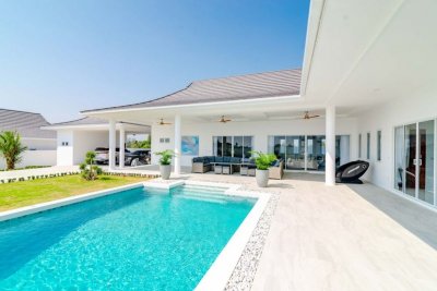 Luxury new pool villa 5 bed 5 bath FREEHOLD soi 112 up Hua Hin Ready to move in