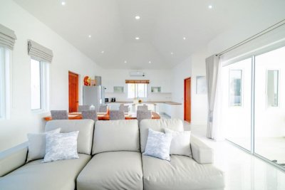 Luxury new pool villa 5 bed 5 bath FREEHOLD soi 112 up Hua Hin Ready to move in