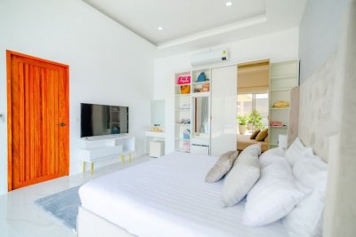 Luxury new pool villa 5 bed 5 bath FREEHOLD soi 112 up Hua Hin Ready to move in