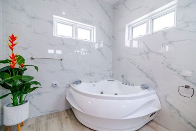 Luxury new pool villa 5 bed 5 bath FREEHOLD soi 112 up Hua Hin Ready to move in