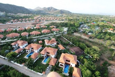 Big pool villa 4 bedroom 320 sqm khao Tao Hua Hin