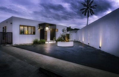 Luxury Bali Villa with Pool Lake in Hua Hin5 Mins Drive South of Hua Hin Center