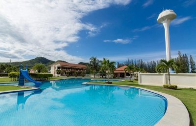 Thailandresort Hua Hin townhouse near the Swedish school