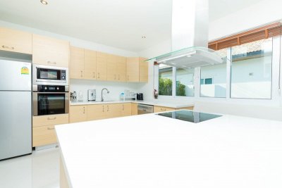 Orchid Paradise Homes OPV204 pool villa near city Hua Hin