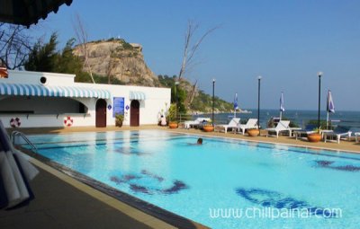 Blue Wave Hua Hin Apartment at Khao Takiab Beach