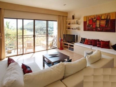 Top Floor 2 Bed Condo Unit10 Mins drive North of Hua Hin centre