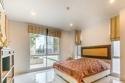2 Bed Condo with Garden View Hua Hin