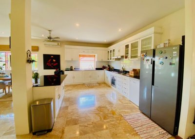 Big pool villa 3 beds 2 bathrooms – House soi 114 Hua Hin