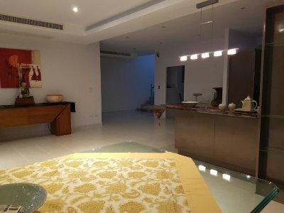 Pool villa soi 56 near downtown Hua Hin