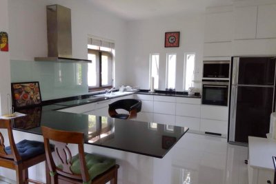 Big pool villa 4 bedroom 320 sqm khao Tao Hua Hin