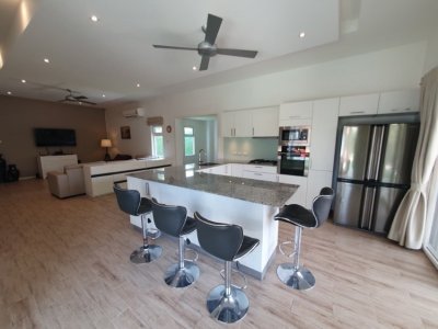 Mali luxury new pool villa in soi 112