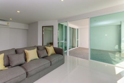 1 Bed Condo in Prime Area Town Centre Hua Hin