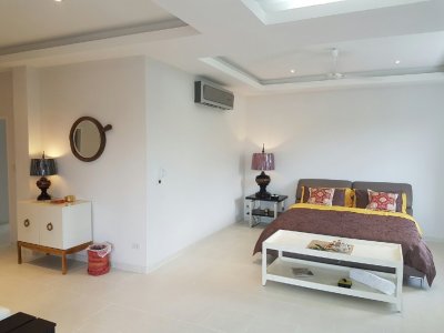 Pool villa soi 56 near downtown Hua Hin