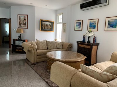Beautiful pool villa north Hua Hin near Palm Hills