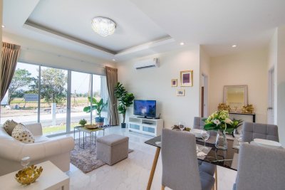 Beautiful villa brand new in Thap Tai Hua Hin