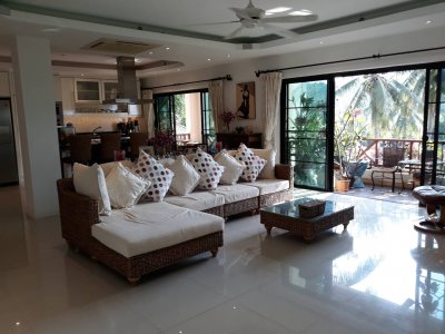 Palm hills golf club apartment 3 bed 3 bath 262 sqm Hua Hin