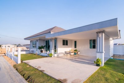 Beautiful villa brand new in Thap Tai Hua Hin