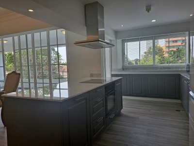 Royal Princess condominium 4 bedroom on the beach Hua Hin