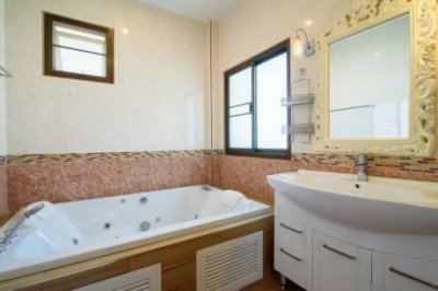 Pool villa soi 114 near Swedish school Hua Hin