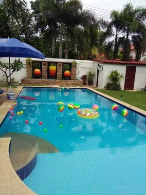 Pool villa soi 114 near Swedish school Hua Hin