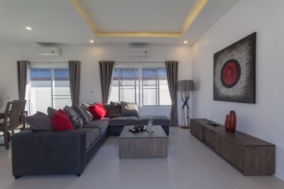 Luxury brand new pool villa Hin Lek Fai Hua Hin ready to move in