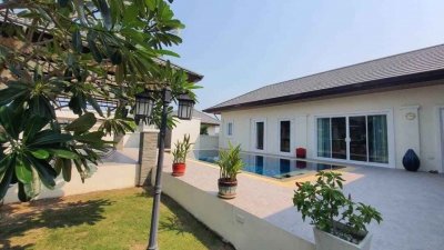 HOT Bargains Luxury pool villa near Palm Hills golf club north Hua Hin