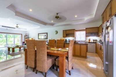 Luxury Condominium Resort-Style in Hua Hin