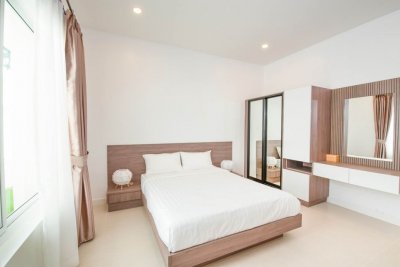 Luxury brand new pool villa near city soi 70 Hua Hin