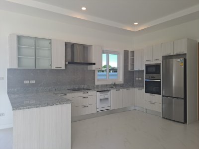 Luxury brand new pool villa Khao Tao south Hua Hin