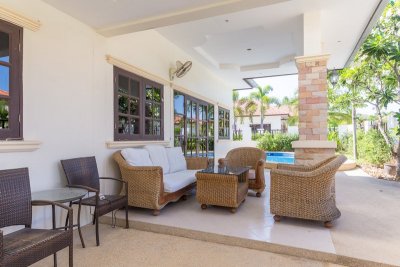 Orchid Paradise Homes OPV09 pool villa near city Hua Hin