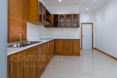 Rest Ville new built villas near city Hua Hin