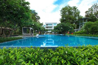 Hua Hin Baan Sandao downtown at the beach