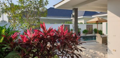 Luxury new pool villa soi 88 up ready to move in Hua Hin