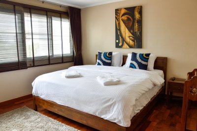 Springfield 2 Bedroom Luxury Beachfront condo Chaam- Huahin