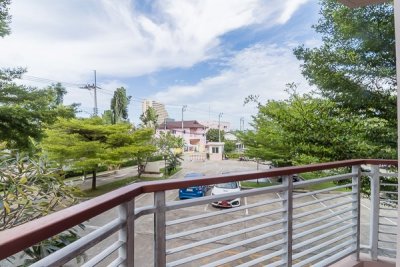 Flametree Residence great Value Unit 1 Bed Condo in Town Hua Hin