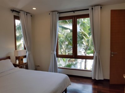 Pranburi/Hua Hin privat pool villa pak nam pran 330 kvm vid stranden