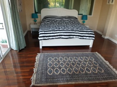 Luxury pool villa 503 sqm for Sale soi 6 - Freehold