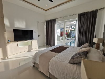 Luxury new pool villa soi 88 up ready to move in Hua Hin