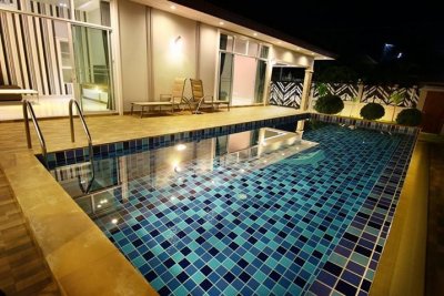Pool villa soi 88 near city Hua Hin