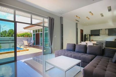 Pool villa soi 88 near city Hua Hin