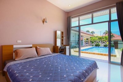 Pool villa soi 88 near city Hua Hin