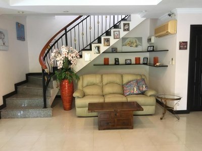 Luxury Large pool villa 299 sqm south of Hua Hin