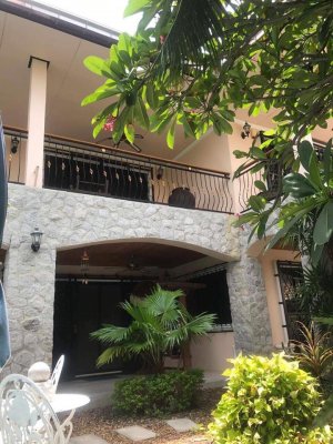 Luxury pool villa south Hua Hin 299 sqm