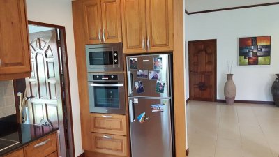 Nice villa with wonderful pool area on soi 94/102 in Hua Hin