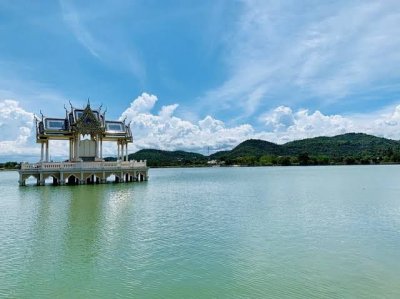 Luxury resort Scandinavian Style Villa Khao Tao on the lake Hua Hin