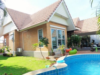 Nice pool villa soi 112 near city Hua Hin
