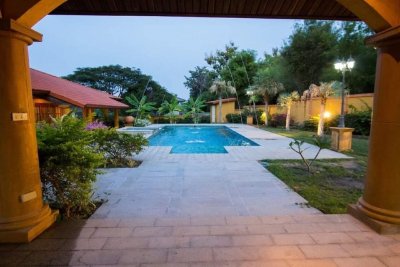 Luxurious Tuscan Style Villa 30,000,000 Baht🔥@Hua Hin ,Thailand