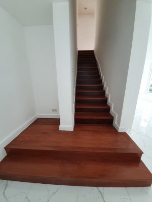 Beautiful Beachfront pool Villa
Takiab Beach Hua Hin