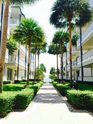 Beautiful Beachfront pool Villa
Takiab Beach Hua Hin